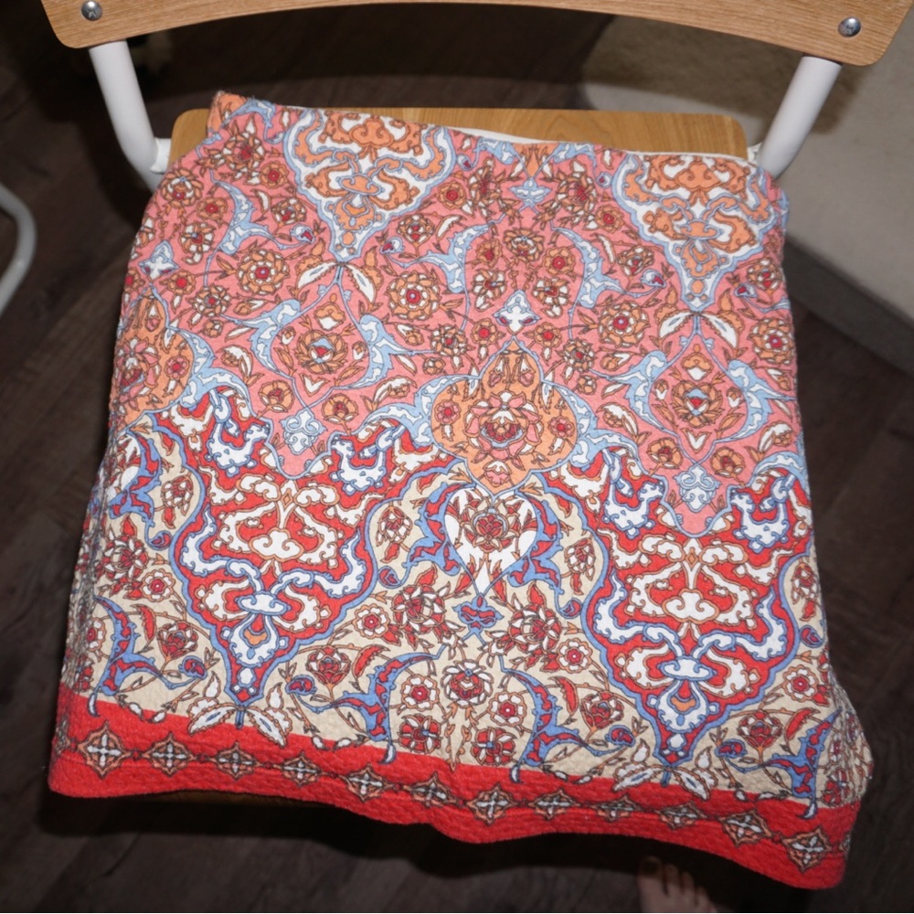Detailed skirt